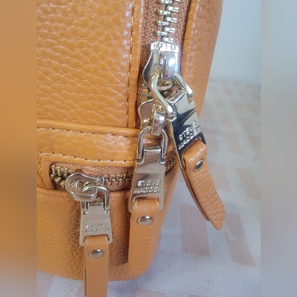 Steve Madden Faux Pebble Leather Mini Back Pack - Picture 3 of 16